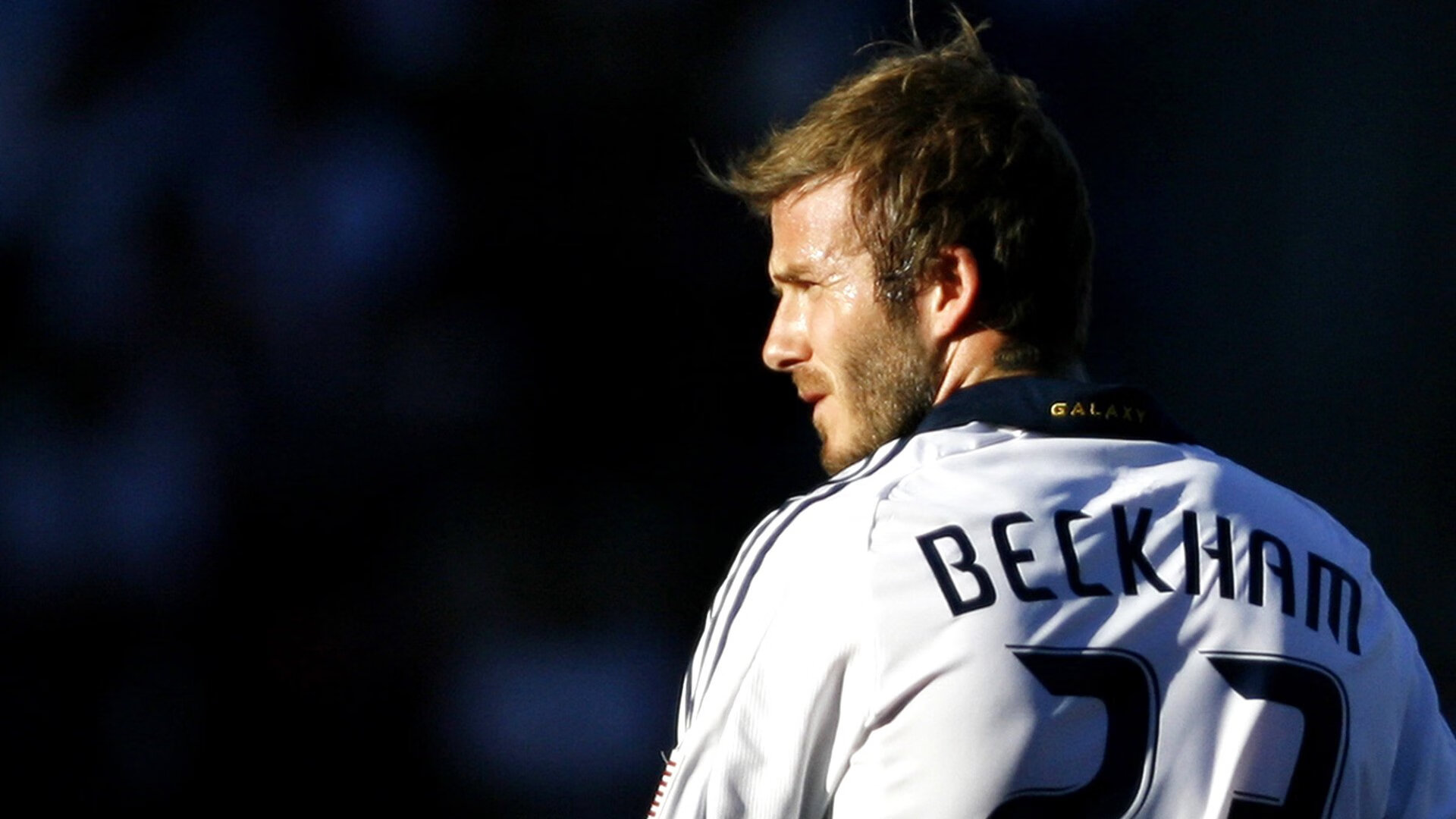 中国足球训练营设施与资源配置不均现象探讨，国内足球培训基地